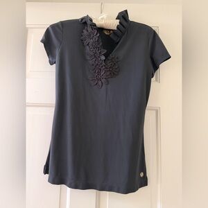 NWOT Lilly Pulitzer Black Short Sleeve Top with Floral Details
